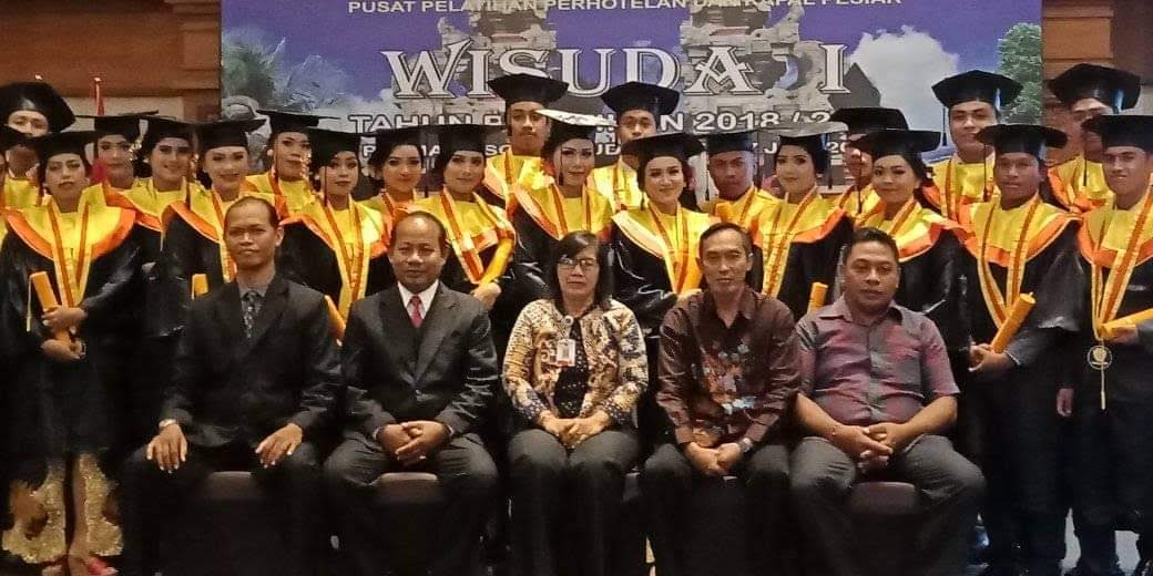 wisuda1